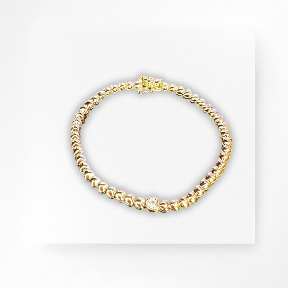 NEW Gold-Plated Heart Shaped Tennis Bracelet w/ Single CZ Heart - 19cm Long - Picture 10 of 16